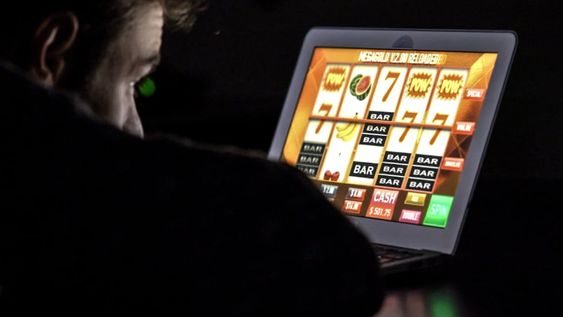 Los jóvenes muestran una fuerte tendencia a las apuestas en casinos online. | Foto: web