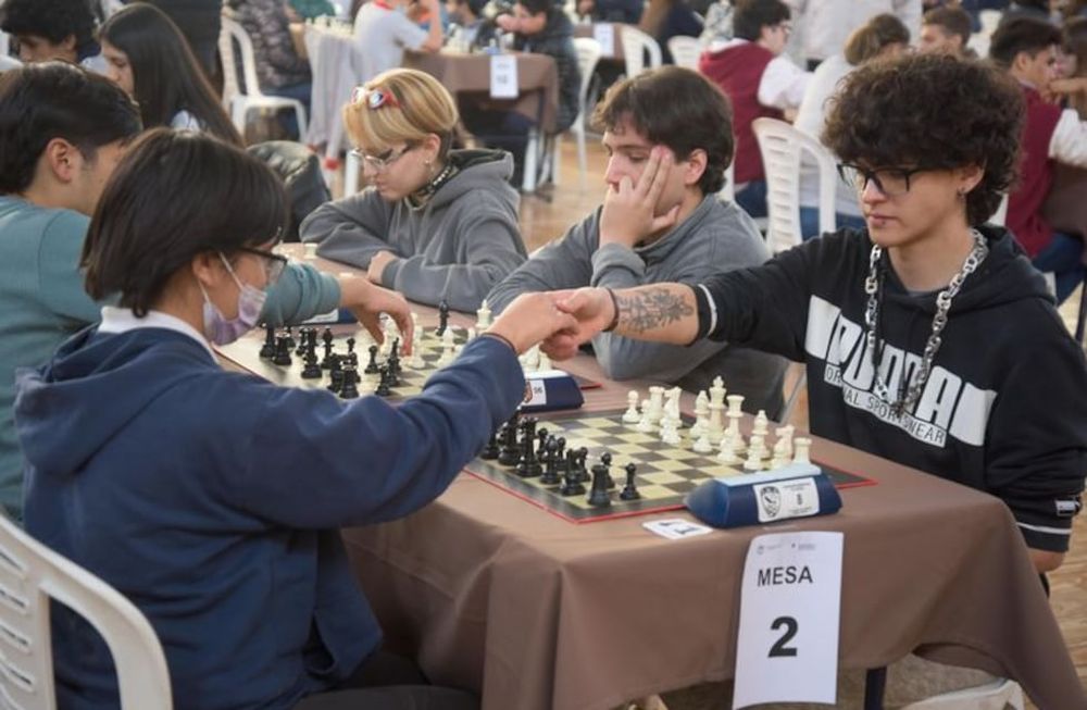 Más de 150 estudiantes secundarios del Este mendocino participaron en una nueva edición del Torneo de Ajedrez Educativo