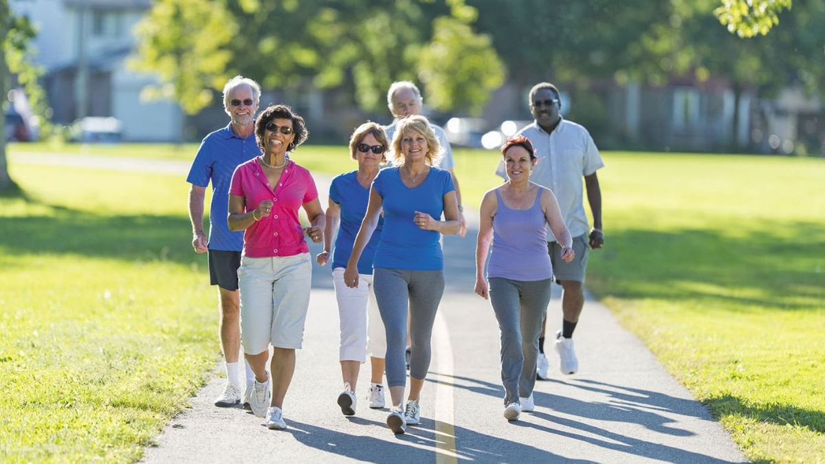 Estudios confirman la cantidad exacta de pasos diarios que debes hacer para reducir la grasa abdominal