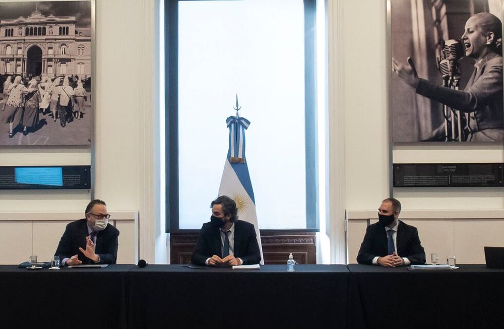 El Gobierno nacional tiene la suerte de no tener enfrente una oposición de su estilo, pero carece de un programa frente a la crisis. / Gentileza
