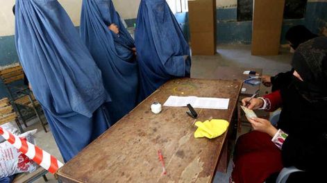 Los Andes | Pedido de visado para mujeres afganas (AP).