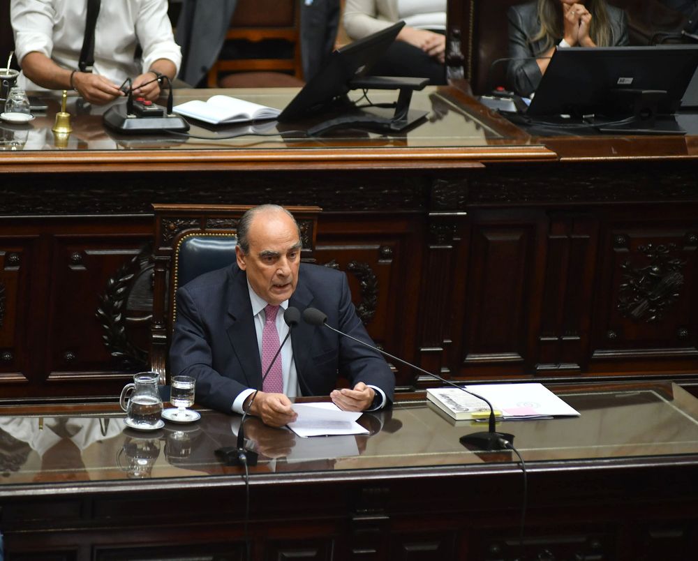 Guillermo Francos sostuvo en Diputados que el presidente no mantuvo vínculo con el proyecto Libra.