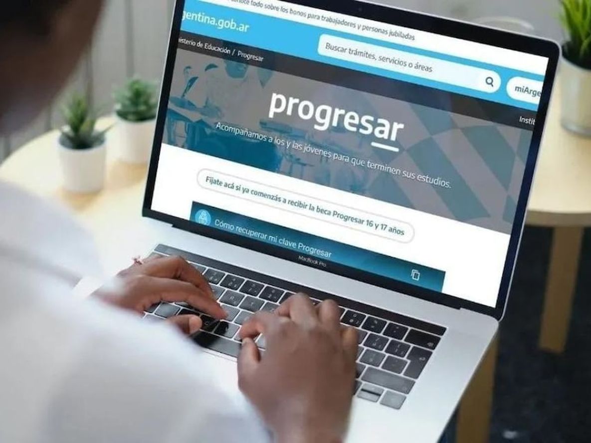 Los nuevos ingresantes recibirán retroactivos de marzo a agosto junto con la cuota de este mes.