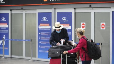 Los turistas extranjeros que visiten Argentina podrán abrir una caja de ahorro en pesos y dólares.