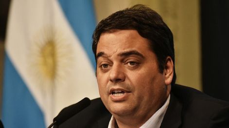 Triaca, entre  los “justos” y  el Gobierno - Por Luis Alberto Romero