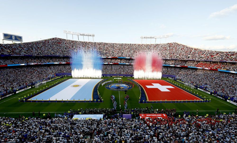 El color de los hinchas de la Selección Argentina ante Suiza