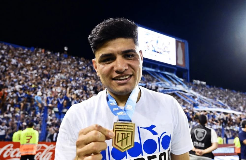 Claudio Aquino desmintió querer ir a Boca, debido a que se encuentra cómodo en Vélez /Foto: web