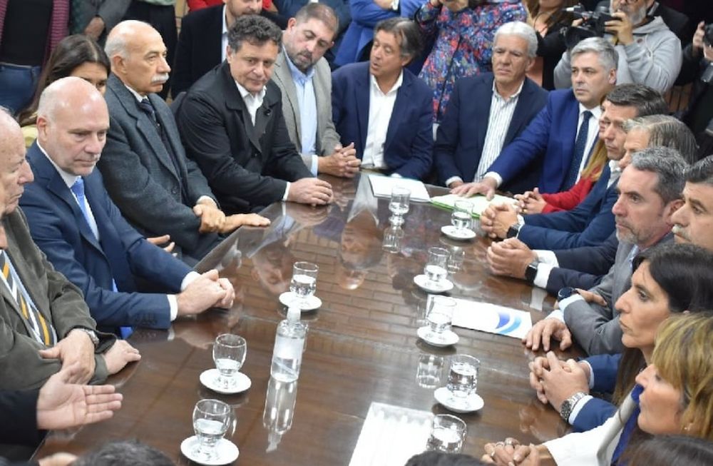 La comisión de LAC de la Legislatura de Mendoza dio despacho favorable en mayoría al proyecto de reforma de la Suprema Corte, el cual será votado el miércoles en la sesión de Diputados.