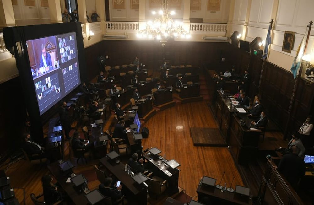 Suárez dio su segundo discurso de apertura de sesiones en pandemia  Ignacio Blanco / Los Andes