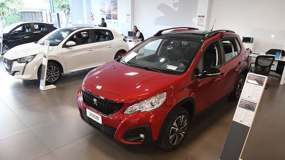 En el caso de Peugeot, se está reponiendo el stock del 208 y las brechas de precios vuelven a jugar a favor del 0km. Foto: José Gutiérrez / Los Andes