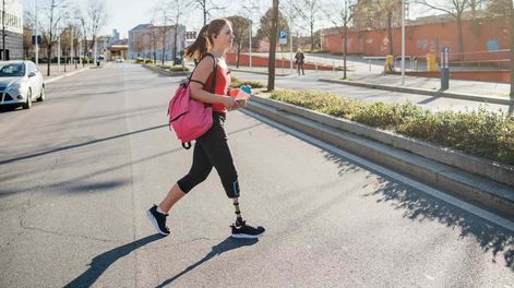 caminar todos los dias ayuda en el control de la glucosa, pero el beneficio aparece si el ritmo se mantiene 30 minutos