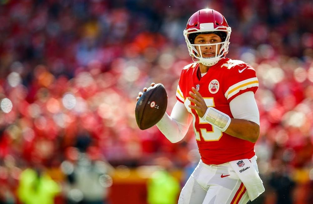 El mariscal de campo de los Chiefs firmó un contrato por 10 años.