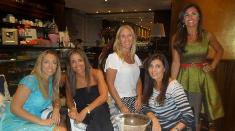 Ellas, en su día, invitadas a tomar el té