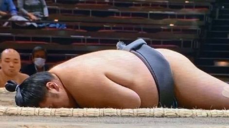 MITSUKI AMANO, EL LUCHADOR DE SUMÓ QUE MURIÓ TRAS UNA CAÍDA EN COMBATE. / Gentileza.