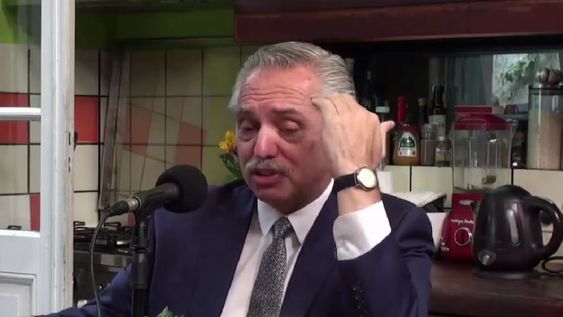 El Presidente de la Nación se emocionó al contar un mensaje que recibió y desató una ola de críticas en redese sociales. Foto: captura de video.