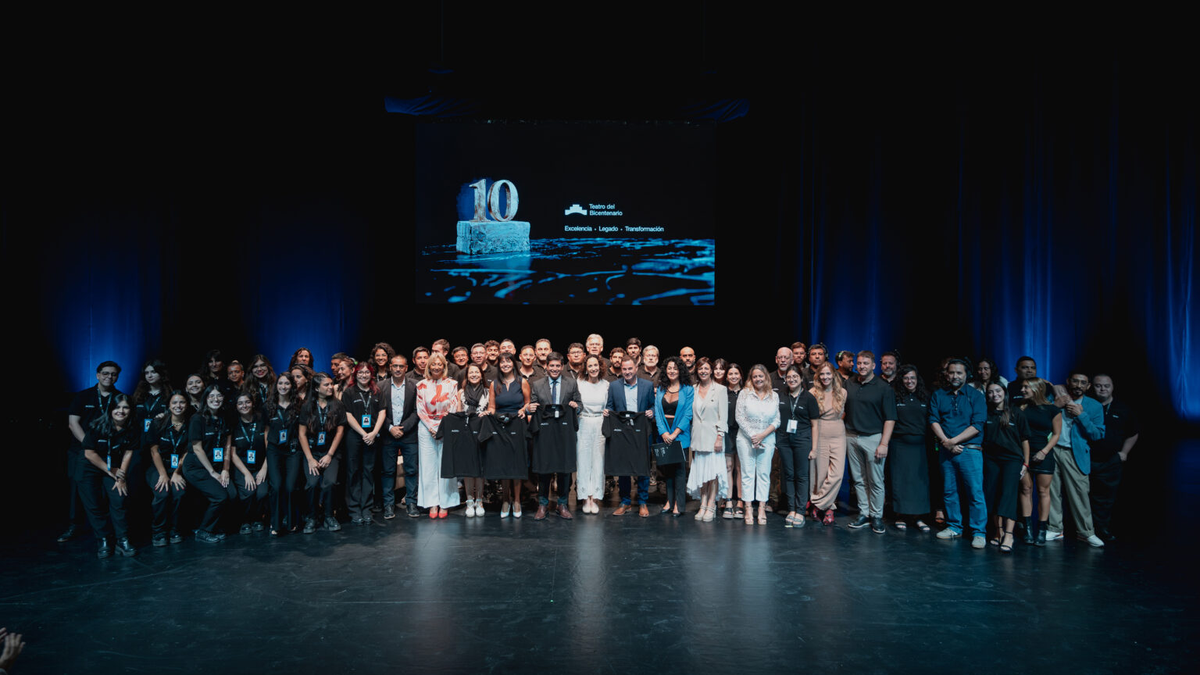 De La Delio Valdez a 