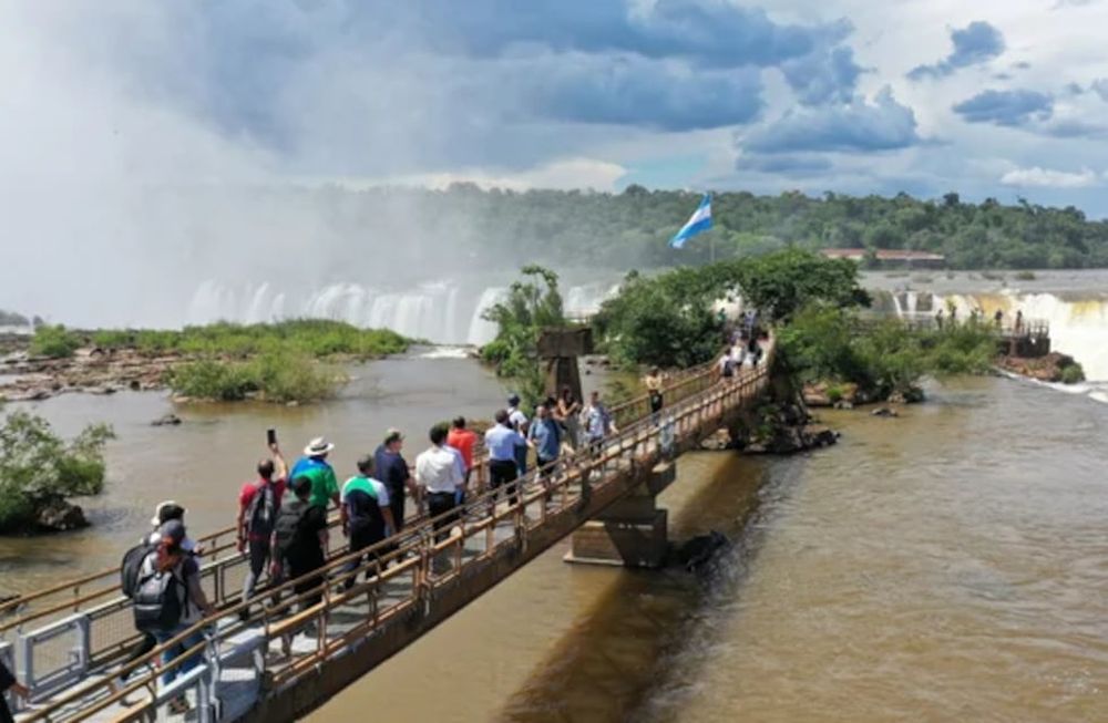 El paseo en las Cataratas del Iguazú reabrirá tras nueve meses de reconstrucción de las pasarelas. Gentileza