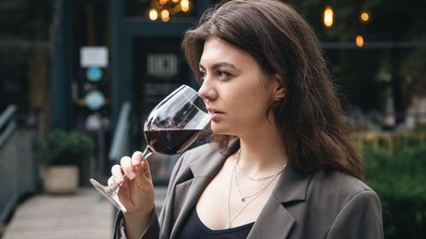 Agosto invita a descubrir la riqueza y el encanto de la Bonarda, el varietal que representa la identidad vitivinícola argentina.