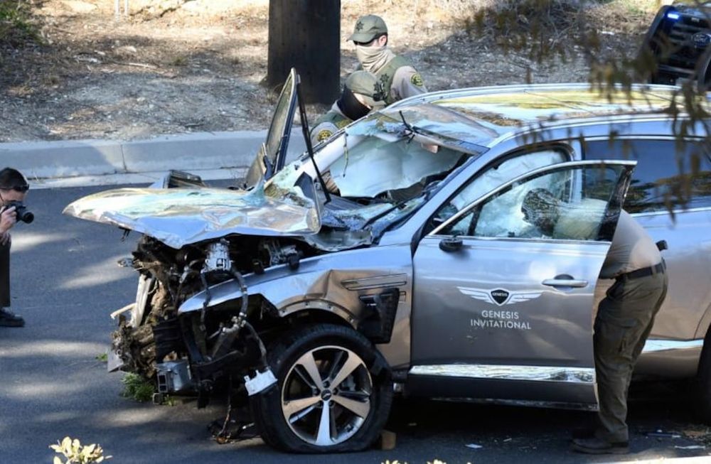 Las autoridades buscan revelaron las causas del tremendo accidente que protagonizó Tiger Woods.