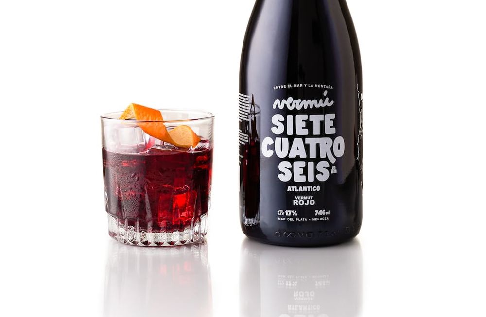 LLEGA EL VERMUT 746, LO MEJOR DE LA UNIÓN ENTRE EL MAR Y LA MONTAÑA