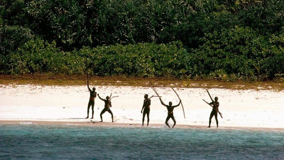 Un turista fue detenido por dejar una lata de gaseosa en la isla Sentinel del Norte.&nbsp;