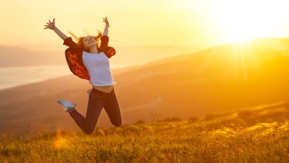 Estas cosas te harán feliz, según la inteligencia artificial