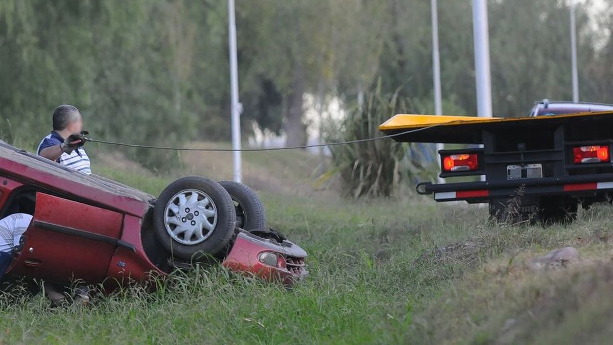 Un violento vuelco sobre la ruta 34 en Lavalle dejó dos muertos
