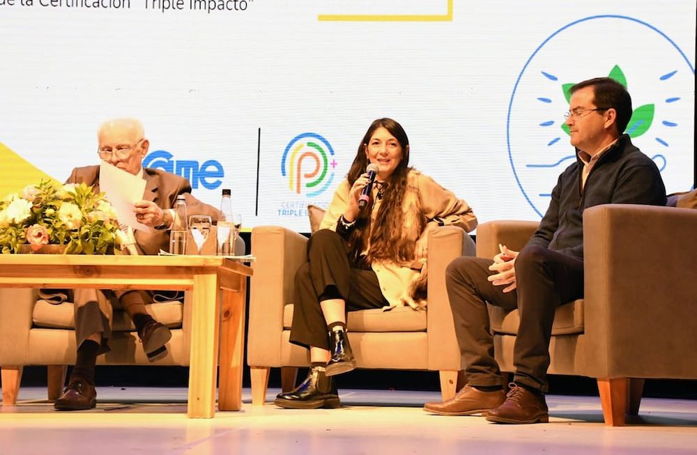 La economía circular y la integración de las cadenas de valor, fueron ejes de las propuestas de competitividad en el primer Foto Agroindustrial.