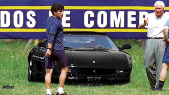 La increíble historia de la Ferrari negra de Diego Armando Maradona