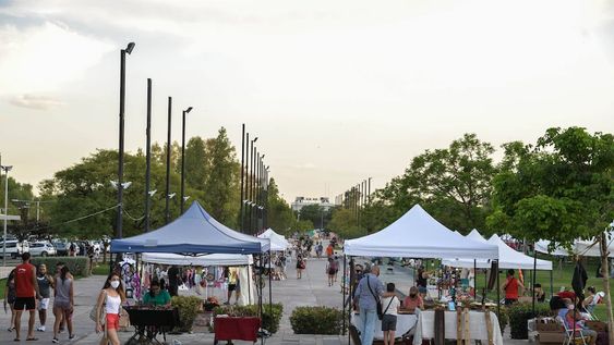 Mendoza Re, una feria sustentable en el Parque Central