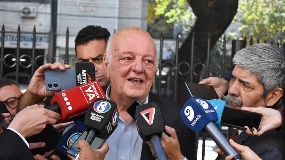 El subsecretario de Justicia, Juan Carlos Jaliff, en conferencia de prensa.&nbsp;