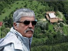 Julio De Vido cumple prisión domiciliaria en su mansión del exclusivo country Puerto Panal, en la localidad bonaerense de Zárate Julio De Vido cumple prisión domiciliaria en su mansión del exclusivo country Puerto Panal, en la localidad bonaerense de Zárate