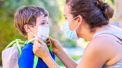 Chile obliga a los niños mayores de 5 años a usar barbijo en las escuelas por un virus respiratorio (Imagen ilustrativa / Web)