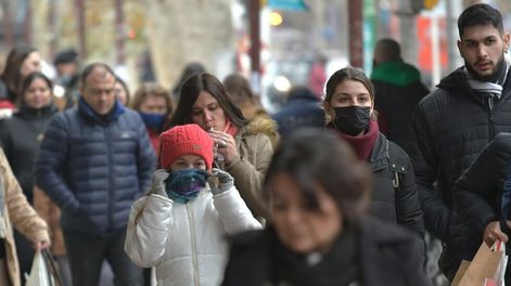 Rige alerta amarilla por el frío en Mendoza: de cuánto será la máxima este lunes - Foto: Orlando Pelichotti / Los Andes