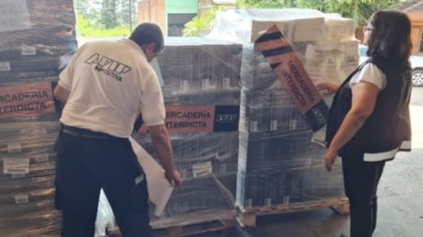 Repuestos, maquinarias y artículos de pesca, algunos de los elementos que serán rematados en la subasta.