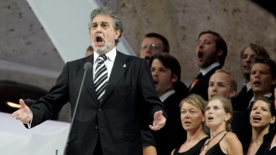 Domingo festejará su 80° cumpleaños sobre la escena.