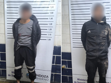 Los detenidos quedaron a disposición de la Oficina Fiscal Nº 1 de Las Heras.