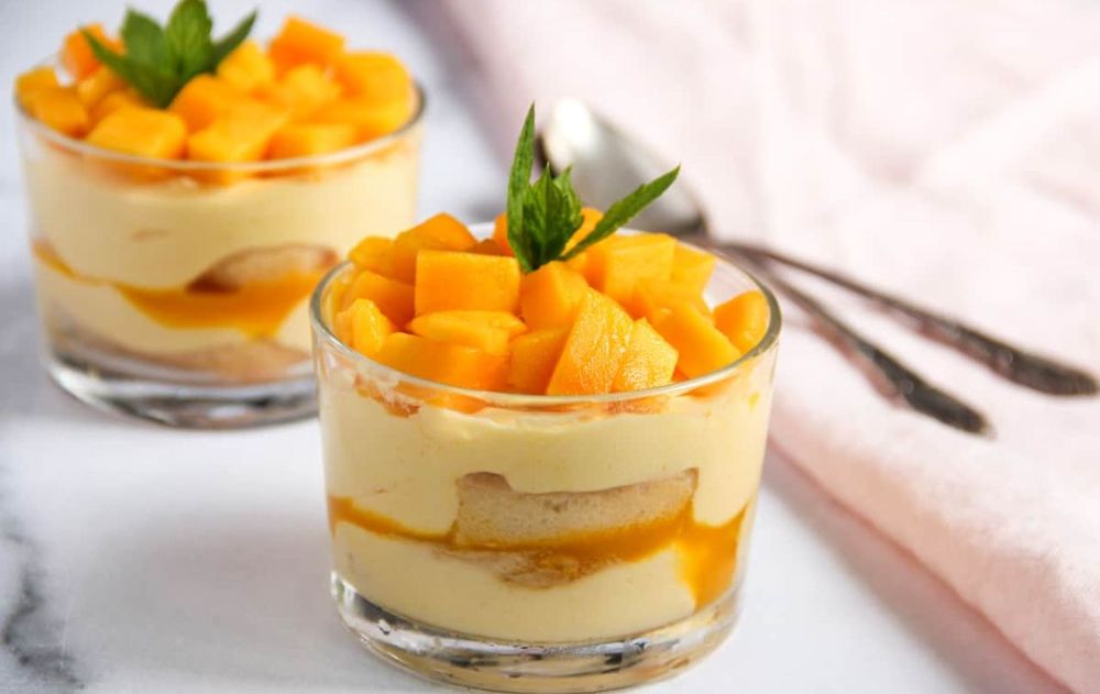 Cada capa genera un sabor más delicioso con cada cucharada. Esta receta equilibra el sabor de las frutas, la crema y el café en un mismo vaso.