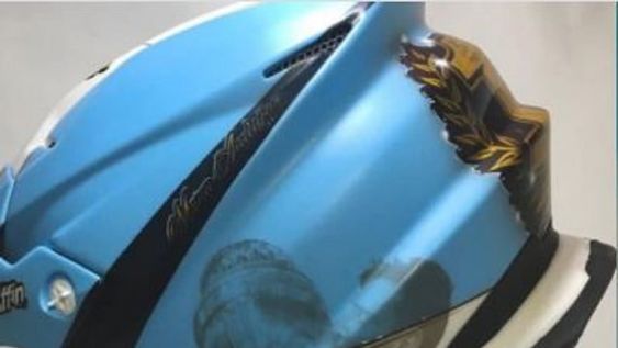 Manuel Andújar defenderá su título en esta nueva edición del Dakar, con casco a estrenar cuyas imágenes hacen alusión a los Campeones de América en fútbol.