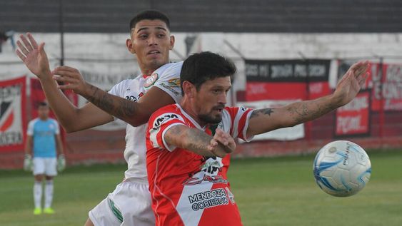 El Cruzado primero sufre y luego gana