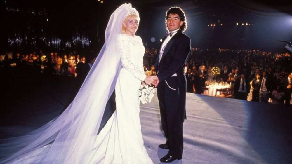 El casamiento de Maradona con Claudia Villafañe en el Luna Park.
