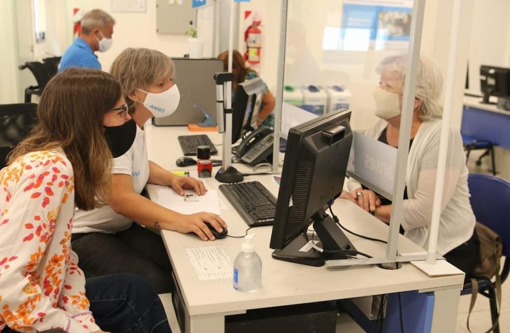 Pensiones no Contributivas: ¿Qué pueden pedir quienes no cuentan con recursos económicos, ni trabajo formal?