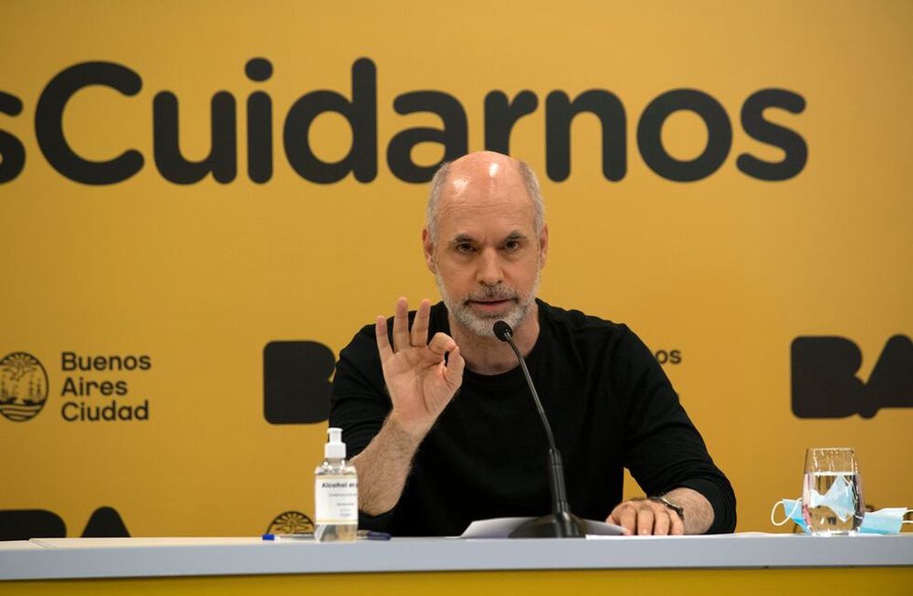 Buenos Aires 18 de abril 2021 Esperando la rueda de prensa de Horacio Rodriguez Larreta en la sede central del gobierno de la ciudadfoto CLARIN