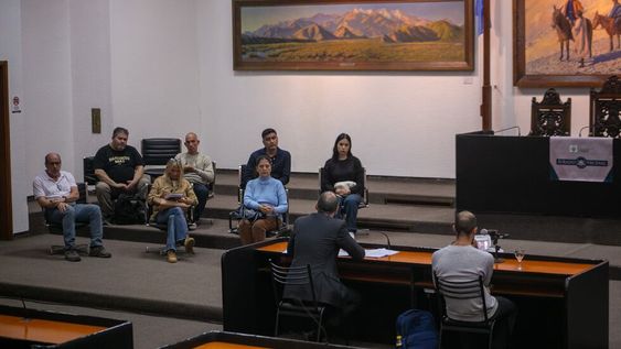 El Jurado Vecinal de la Ciudad de Mendoza tuvo su primera audiencia y sancionó a una persona que vandalizó el espacio público