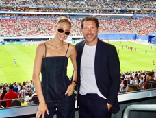 Diego Simeone y Carla Pereyra renovaron su mansión de 1.900 m² en Madrid, priorizando luz natural y espacios abiertos.