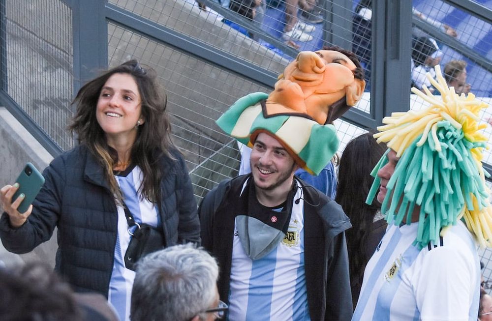 Los fanáticos de la Selección Argentina coparán todos los estadios de Qatar 2022. / Gentileza.