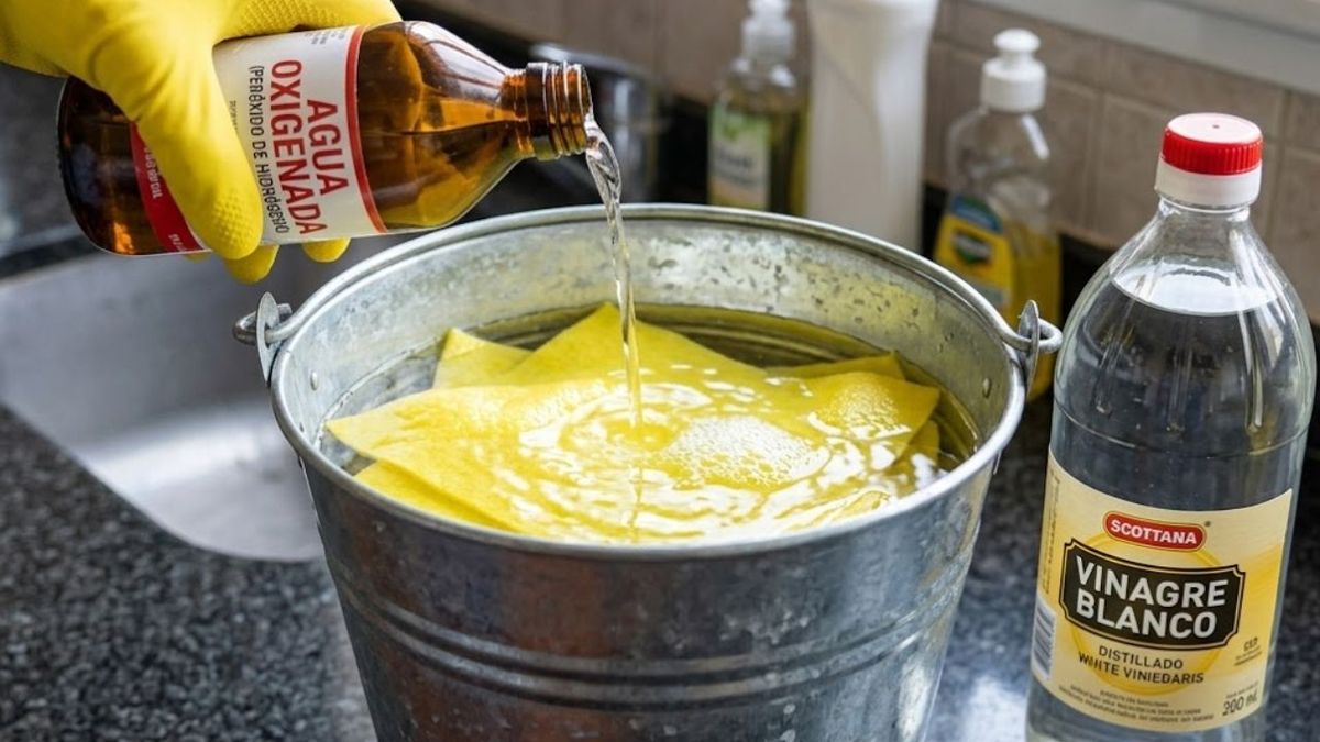 Mezclar vinagre y agua oxigenada para las rejillas amarillas: por qué se recomienda y para qué sirve