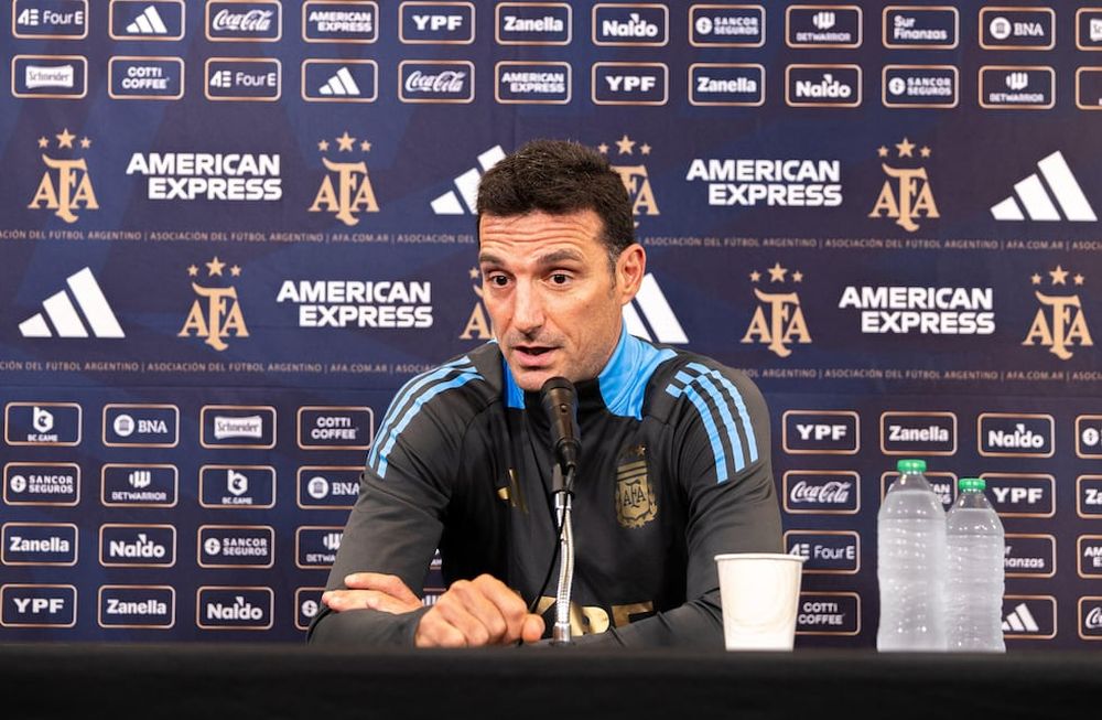 Scaloni, preocupado por el clima en Estados Unidos, donde entrena la Selección. /Foto: AFA
