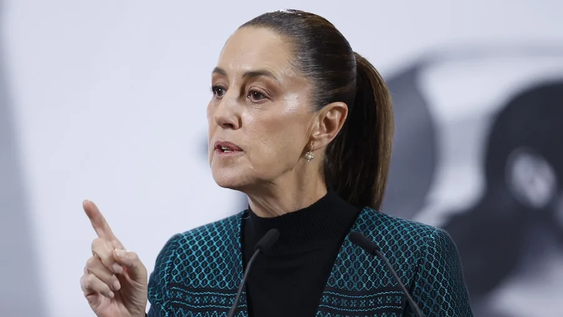 Un hombre acosó a la presidenta de México, Claudia Sheinbaum, en plena calle