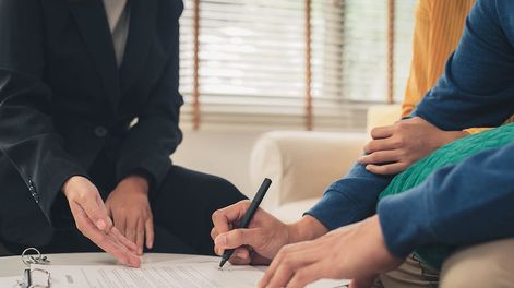 Los Andes | Las ventas de inmuebles se activaron en la previa de las PASO y nuevamente ahora con la cercanía de las elecciones presidenciales, ya que las propiedades tienen un bajo precio en dólares y se anticipa una devaluación.